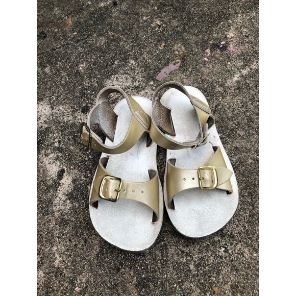 Gold Sun-San Surfer Sandals - Picture 5 of 5